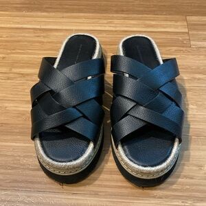 French Connection Womens 8 sandals